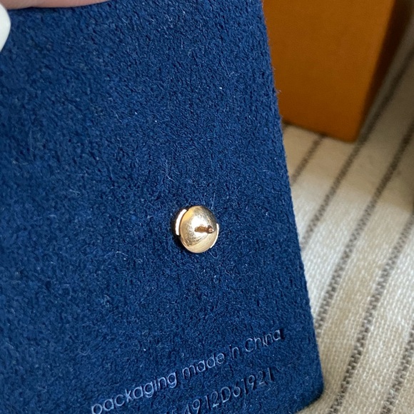 Louis Vuitton 18k Pink Gold Diamond, Idylle Blossom Ear Stud, single earring - Picture 4 of 5